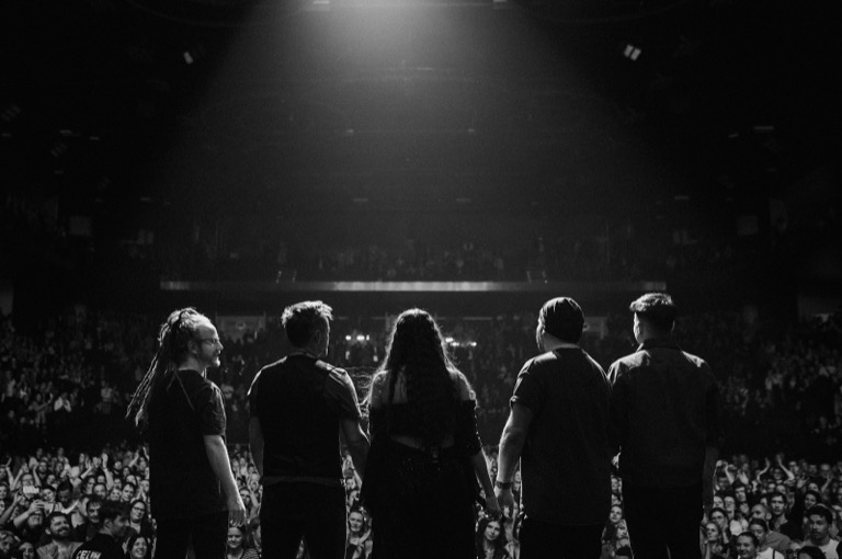Kateřina Marie Tichá & Bandjeez v O2 universu